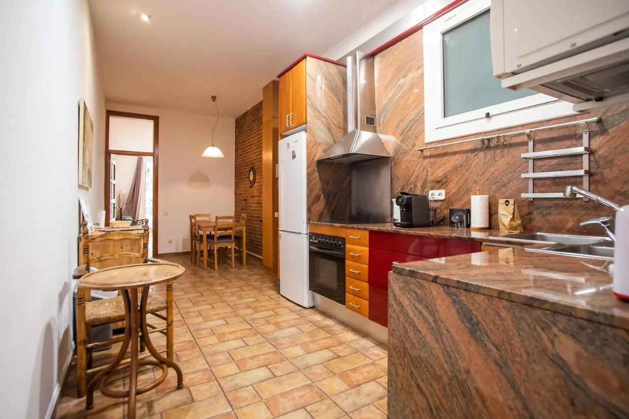 P2Ari1046 - Magnific 2Bed Apartment In The City Center Barcelona Spain