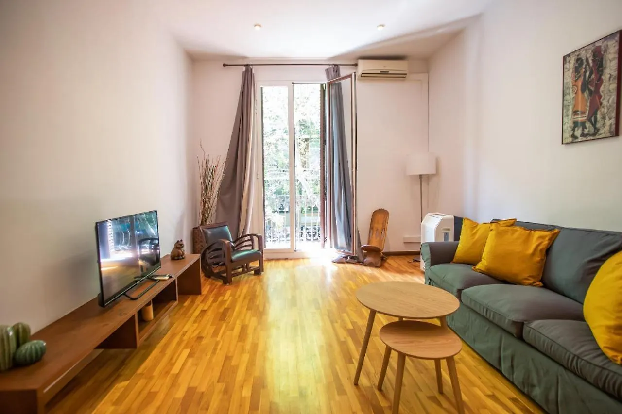 P2Ari1046 - Magnific 2Bed Apartment In The City Center Barcelona 0*,  Španělsko